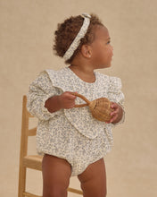 Load image into Gallery viewer, Winnie Romper || Blue Vines
