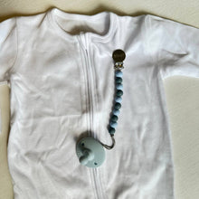 Load image into Gallery viewer, Ali+Oli Silicone Pacifier Clip (Iron)
