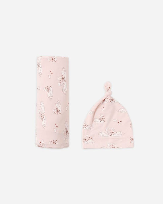 Bamboo Swaddle + Knotted Hat || Swans